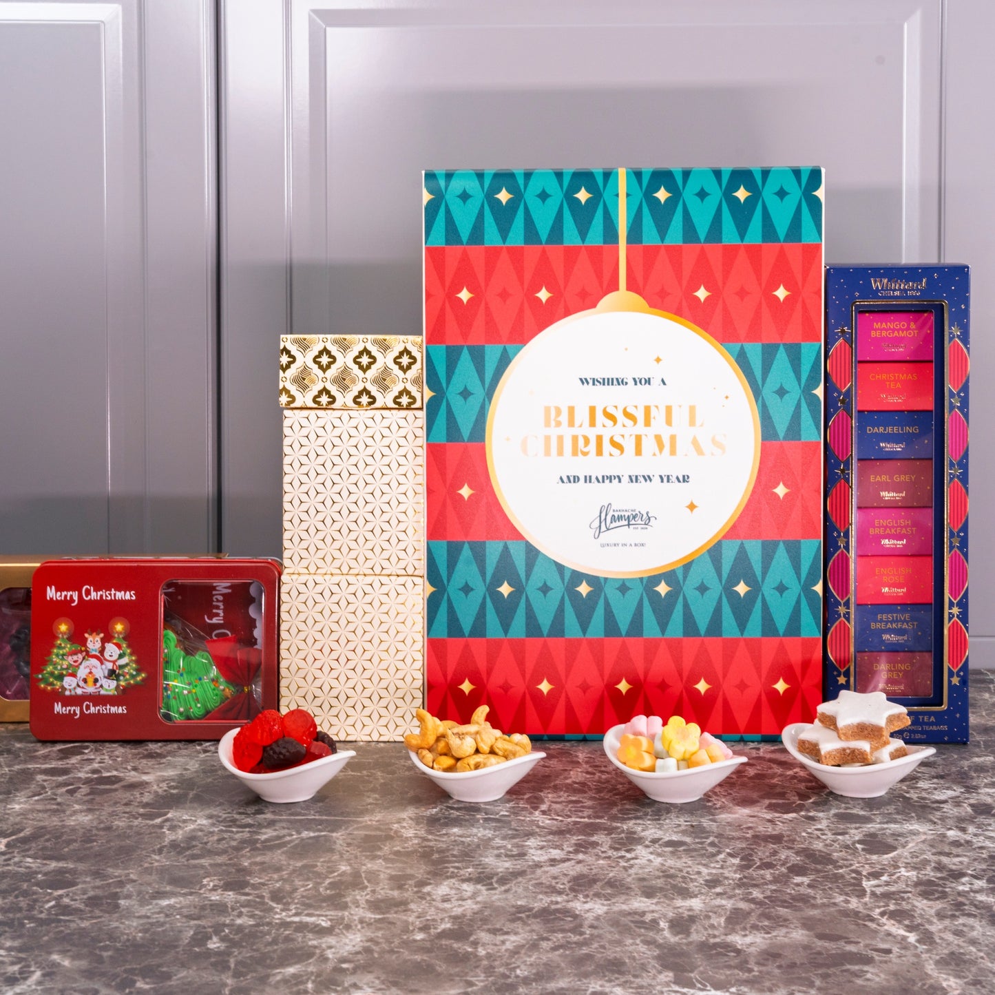 Yuletide Treat & Tea Celebration Gift Set