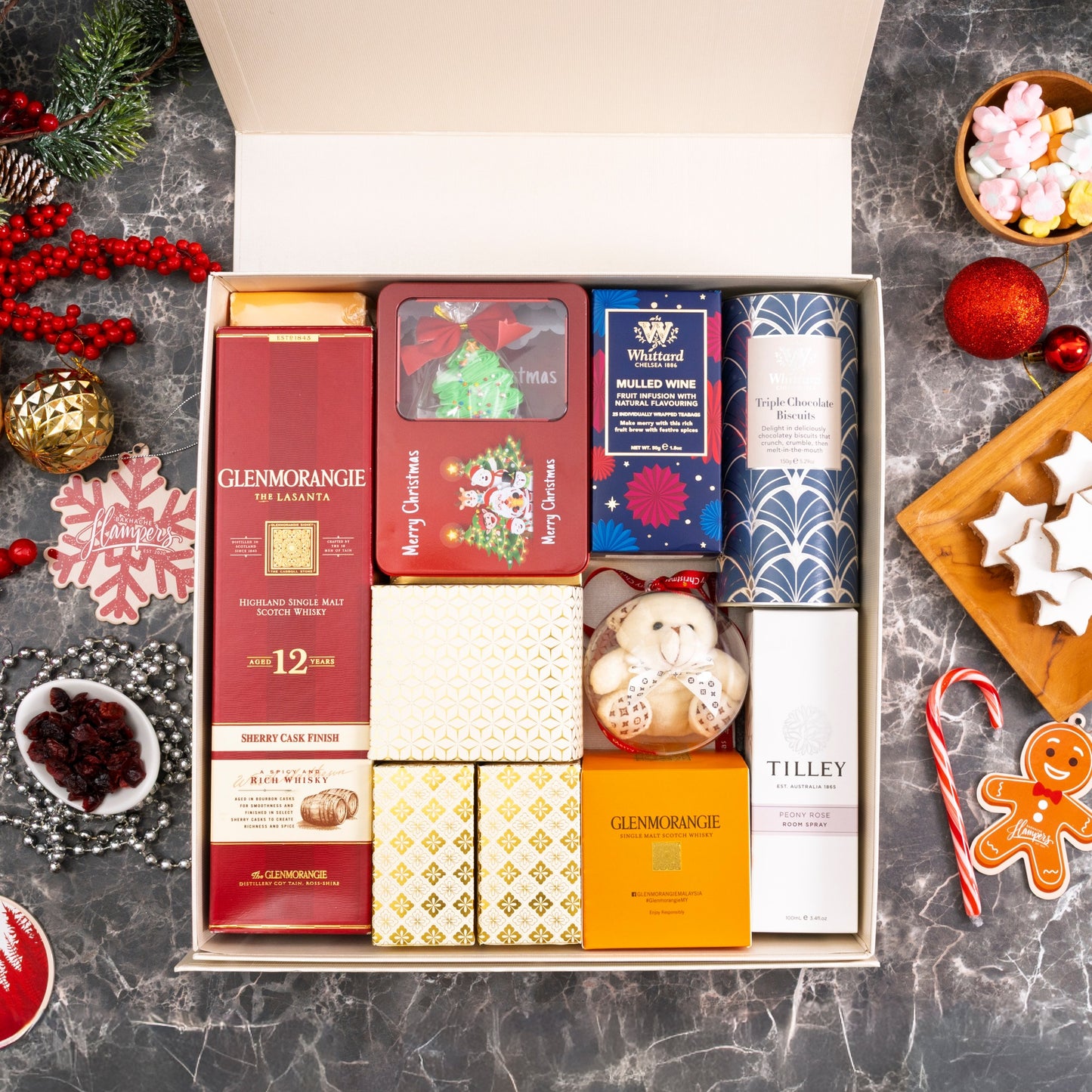 The Winter Whisky & Delicacies Gift Set